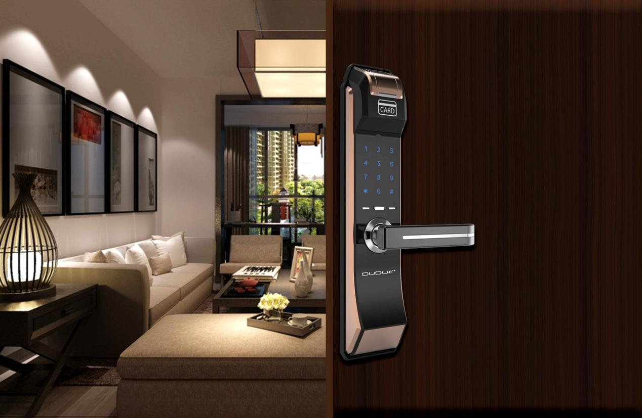 Is the fingerprint door lock safe？